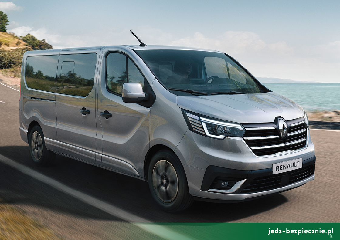 Premiera tygodnia - Renault Trafic Combi i SpaceClass - przód wersji VIP